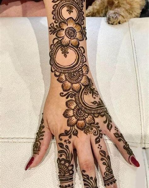 mehndi design new 2023
