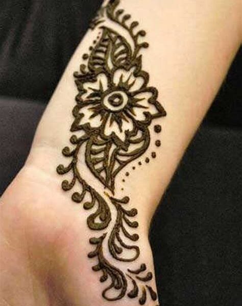 mehndi designs for wrist