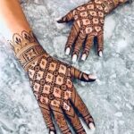stylish bridal mehndi design