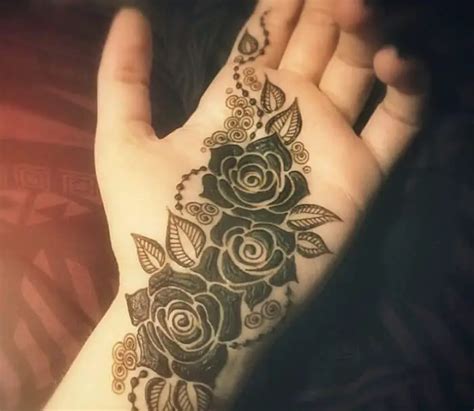 rose simple mehndi design