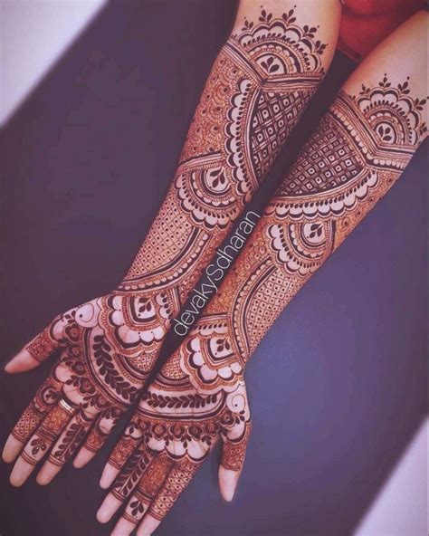 simple carry mehndi design