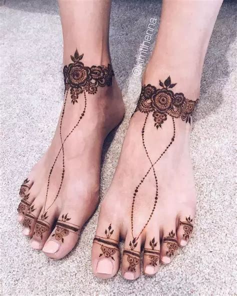 mehndi designs for ankle