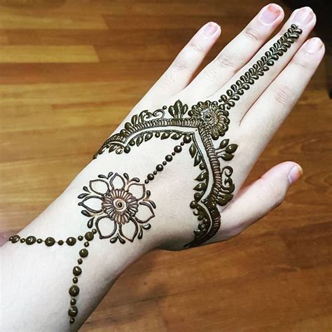 new trending mehndi designs