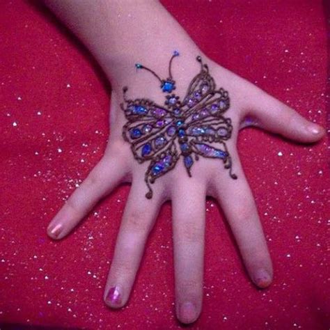 sparkle mehndi design