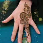 trendy ring mehndi design