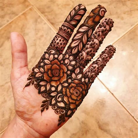 mehndi designs for hands front and back