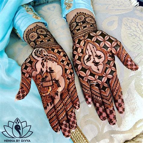 one side mehndi design