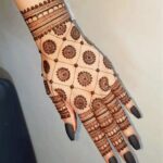 stylish modern back hand mehndi…