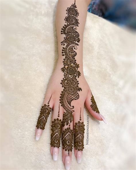 unique mehndi designs simple