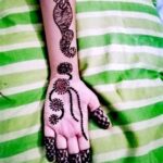 very simple mehndi design photos
