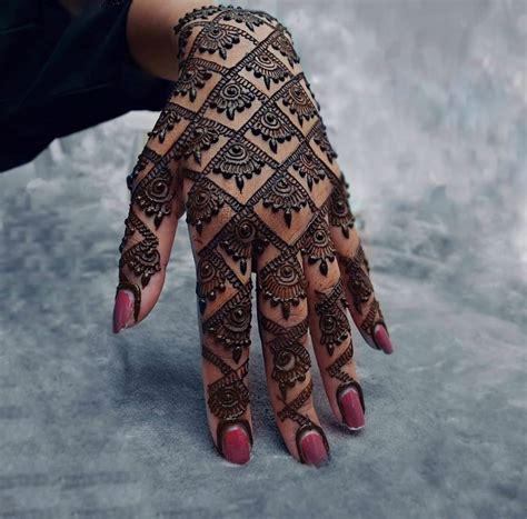 ungli ki mehndi design