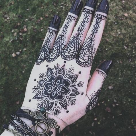 henna mehndi tattoo design