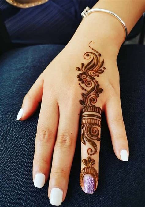 simple mehndi design bail