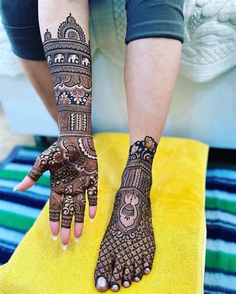 very easy mehndi design for front hand