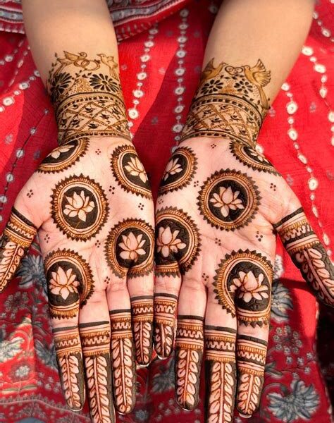 very very very simple mehndi design