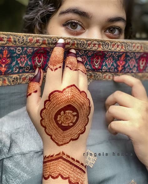 mehndi designs 2024