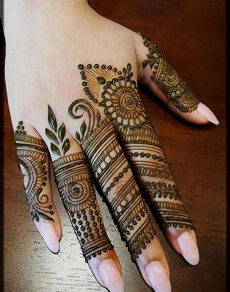 new finger mehndi design