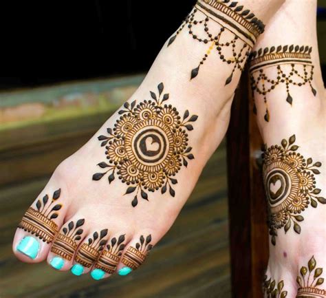 mehndi design full leg