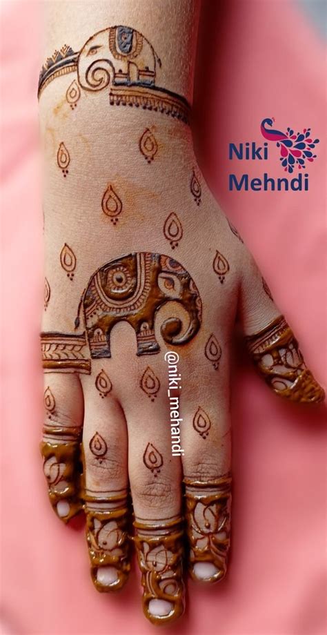 mehndi elephant design