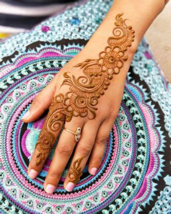 mehndi design left hand back
