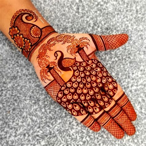 pecock mehndi design