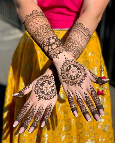 mehndi long design