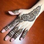 stylish mehndi design 2022