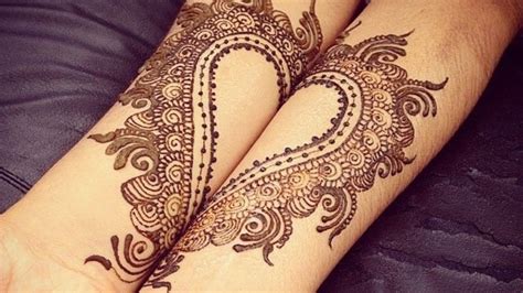 heart mehndi design tattoo