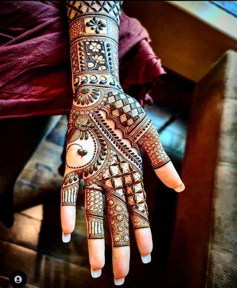 mehndi designs for karwa chauth 2022