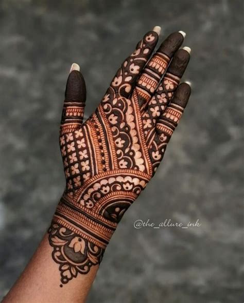 henna mehndi designs for front hand