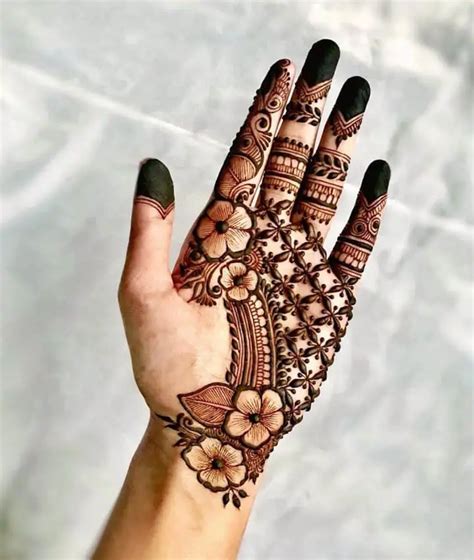 hatheli mehndi design easy