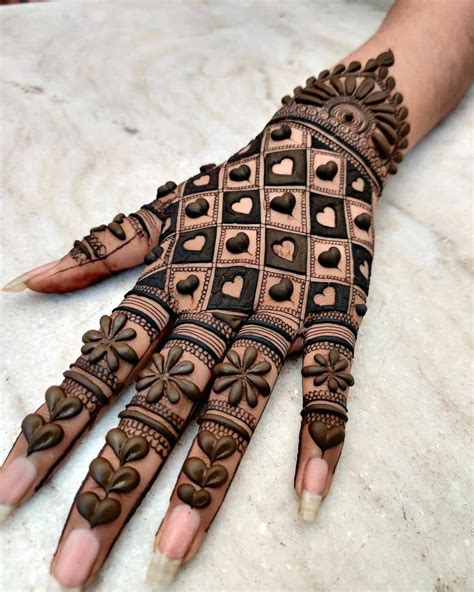 simple mehndi design for raksha bandhan