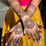 antic mehndi design