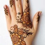 very simple arabic mehndi design