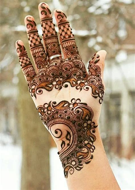 pakistani new mehndi design