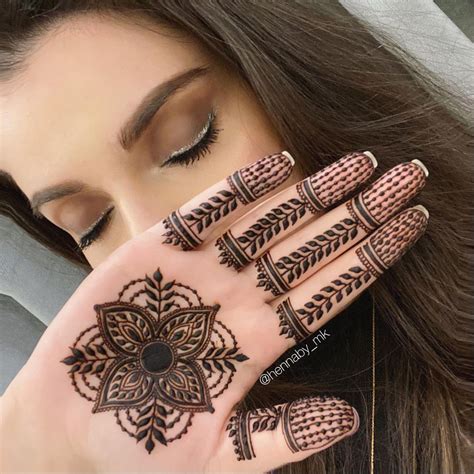 special mehndi design