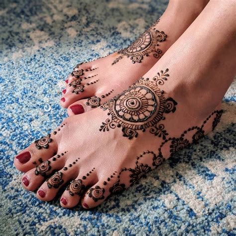 pair mehndi design