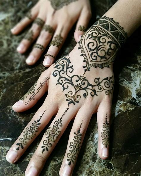 small mehndi tattoo designs