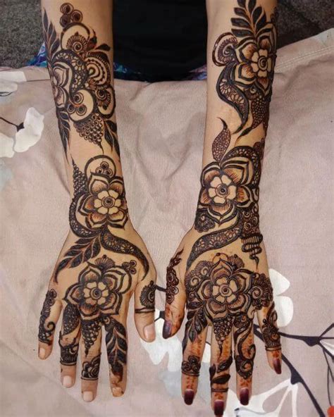 simple royal mehndi design