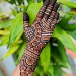 student mehndi design