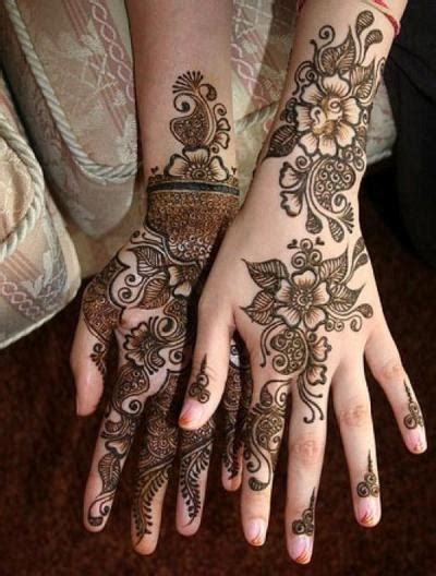 kangan mehndi design photo