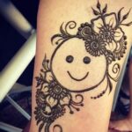 smiley mehndi design