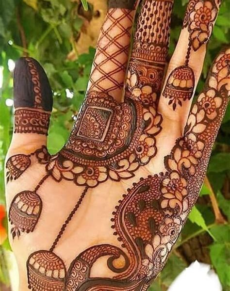 jhumka style mehndi design