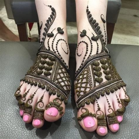 pero ki mehndi design