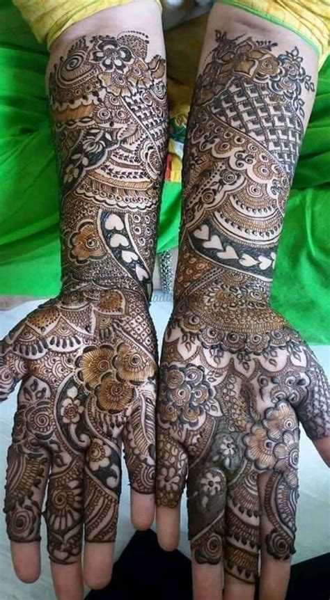 sundar mehndi design